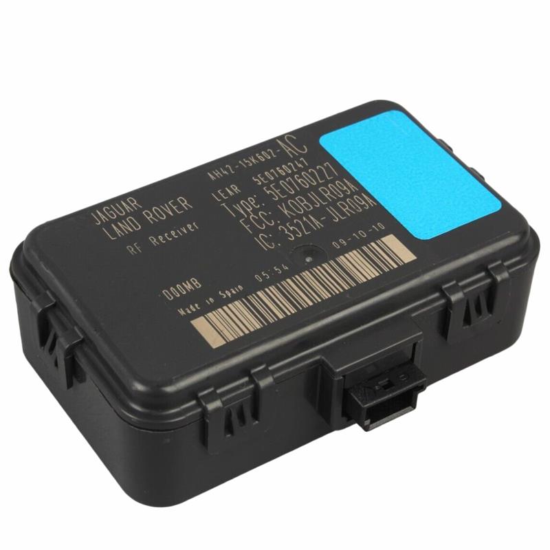 Land Rover Discovery Sport Parts Keyless Entry Receiver module in black with barcode and connector