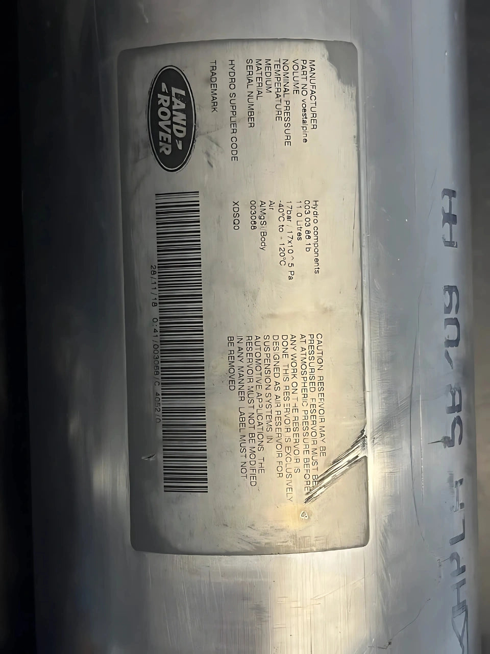 Roverland Parts Land Rover Air Suspension Tank label with technical specifications and barcode