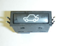 2003-2005 Range Rover Hatch Release Switch for HSE models