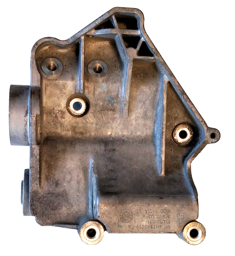 2005-2009 Land Rover LR3 Alternator Bracket OEM Part YLU500151