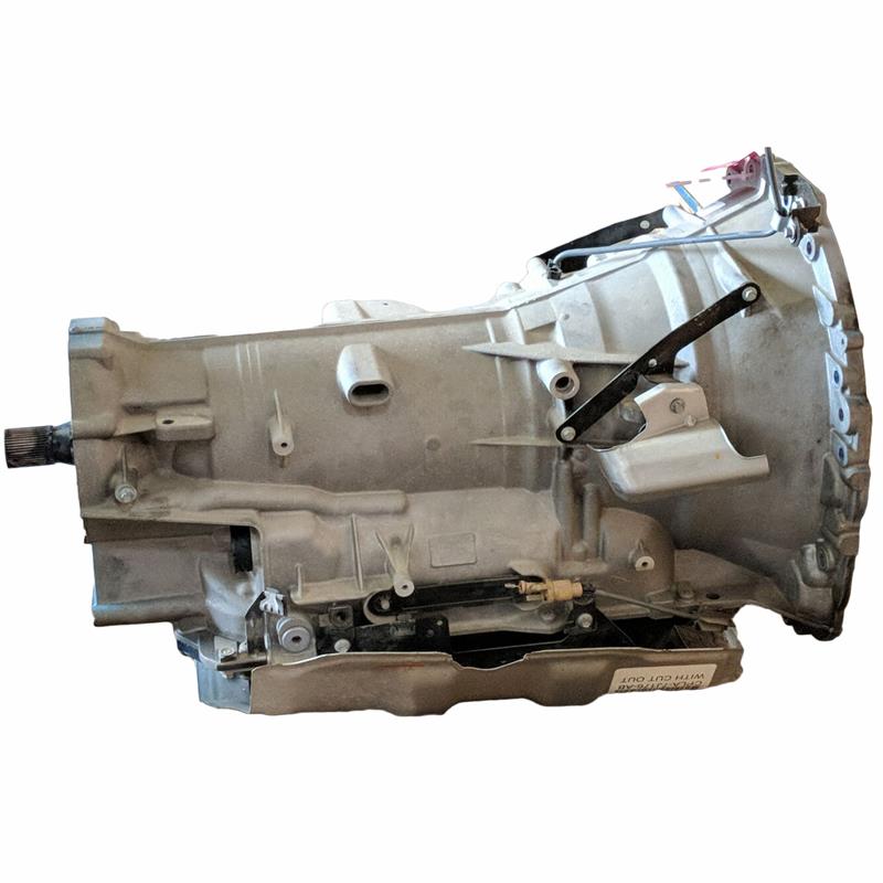 Land Rover LR3 LR4 Transmission assembly in silver metal gearbox for replacement OEM drivetrain part