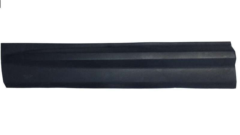 Black exterior moulding LR2 part for vehicle body trim replacement