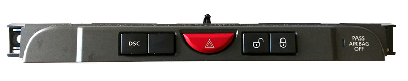 LR3 and LR4 parts switch panel with DSC button, hazard switch, and lock controls
