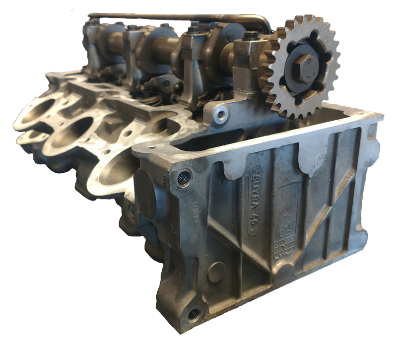 Metal Cylinder Head for LR3 and LR4 engine parts with camshaft and gear assembly