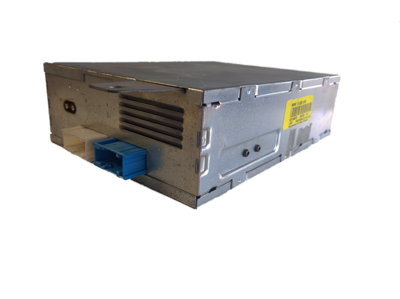 Digital Analog Range Rover Parts metal electronic control module with blue connector