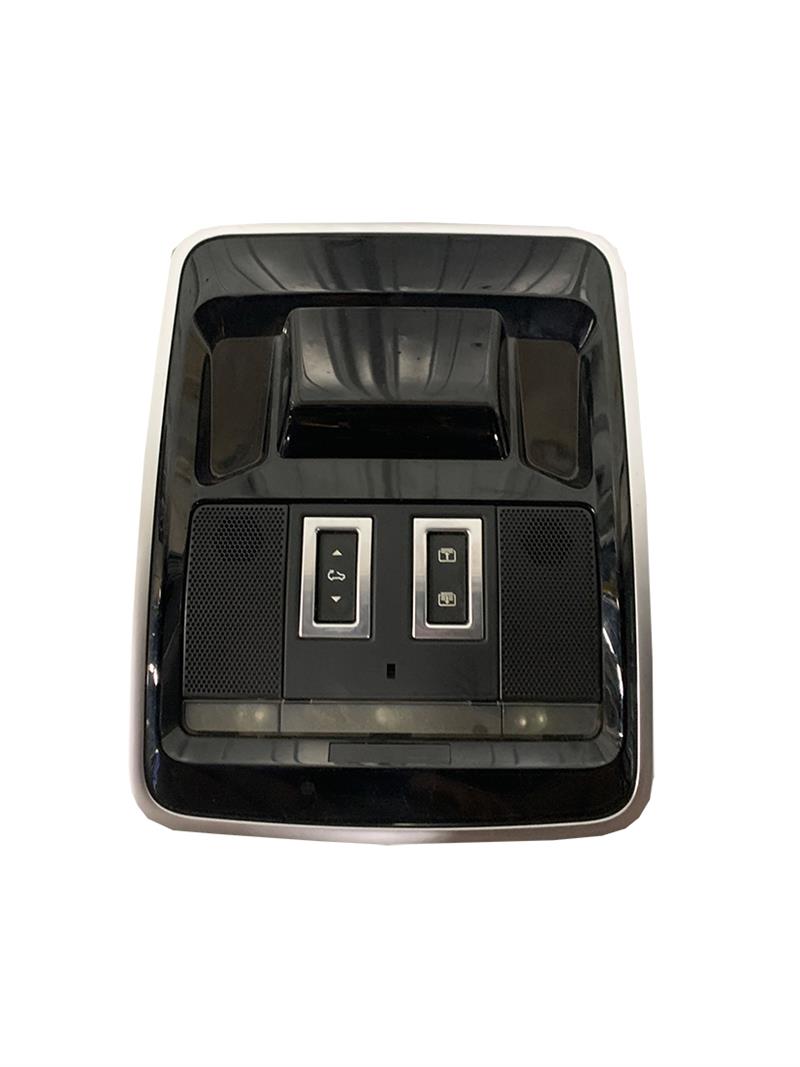 Range Rover Parts Dome Lamp with control switches and black housing for interior lighting