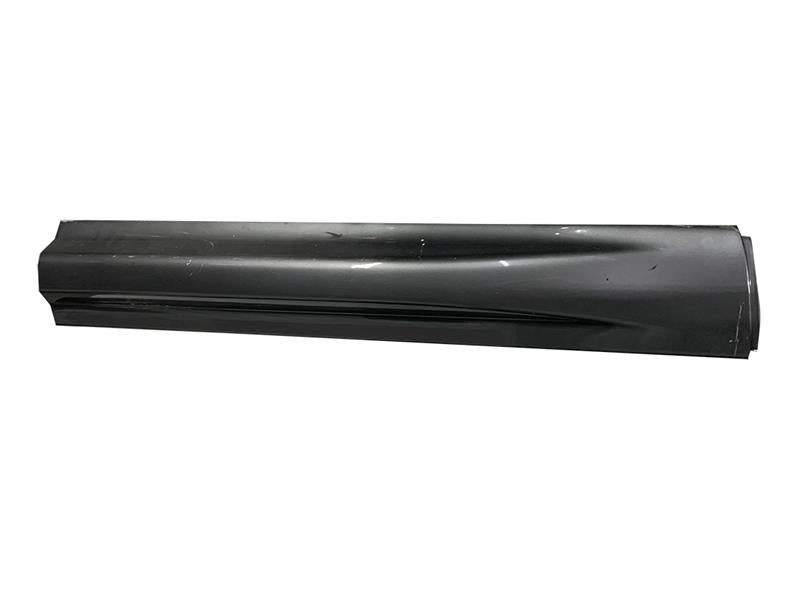 Black Range Rover door replacement part panel for vehicle body repair