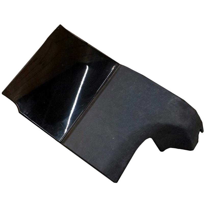Black Land Rover Range Rover Fender Molding replacement part for vehicle exterior protection