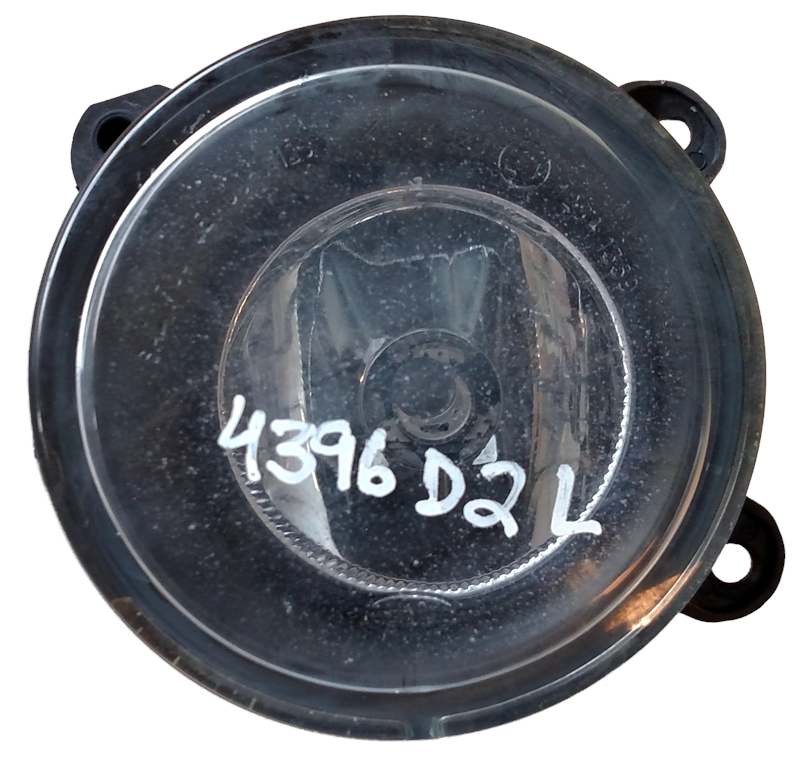 Discovery Parts round fog light with clear lens and mounting brackets for vehicle use