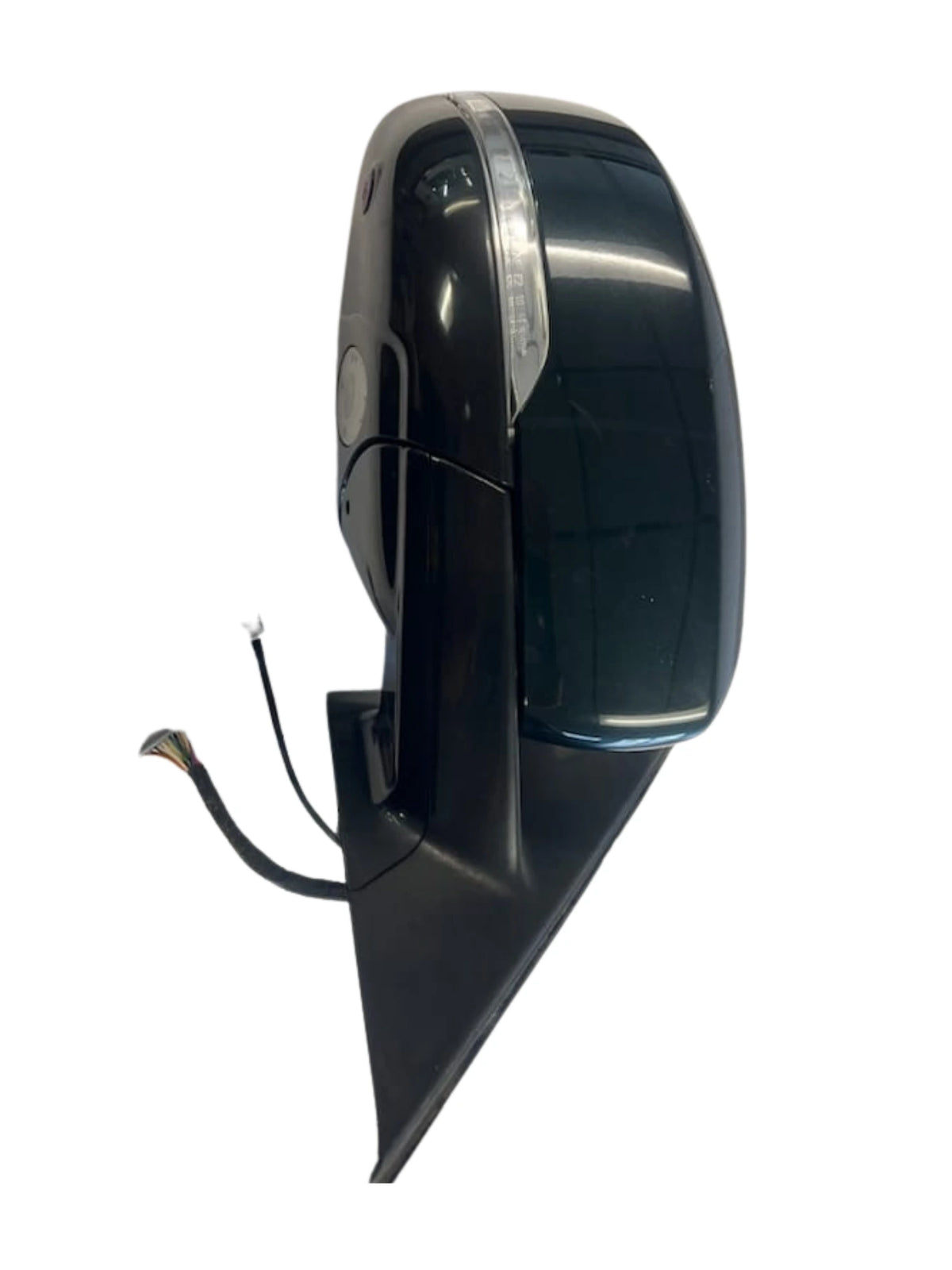 Roverland Parts HSE Full Size Mirrors Left for Range Rover in black with wiring connector