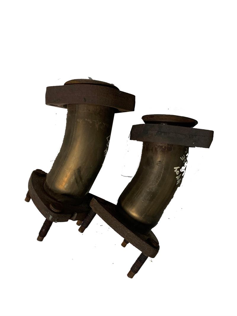 Range Rover parts metal pipes with flanged ends and mounting bolts for exhaust system