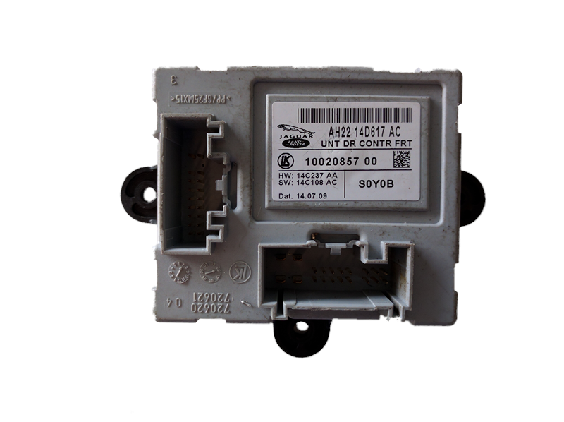 LR3 and LR4 parts door control module with Jaguar label and multiple connectors