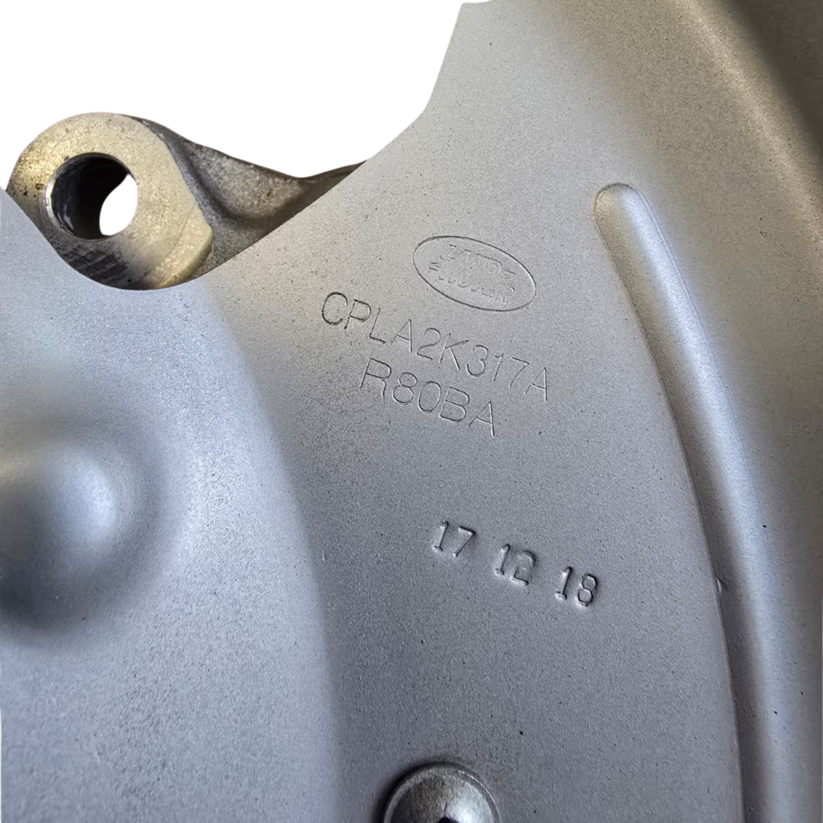 Roverland Parts Knuckle Assembly for precise steering and suspension performance
