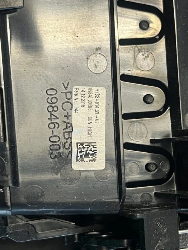 Roverland Parts Center Air Vent metal housing with Land Rover label QR code and part numbers