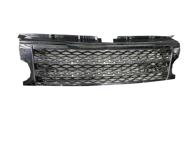 LR3 Grille for Land Rover with black honeycomb mesh design and Land Rover badge