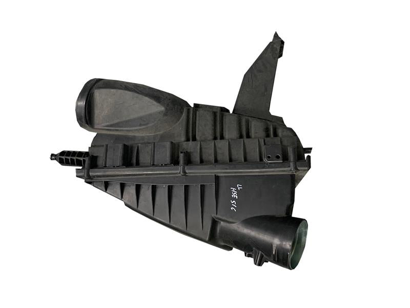 Left Range Rover parts black plastic air intake duct component for engine