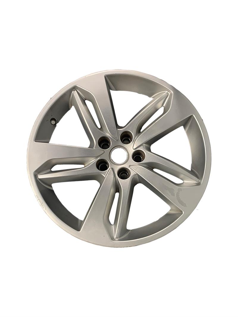 Limited Range Rover alloy wheel rim with sleek modern design for replacement parts