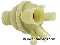 Range Rover replacement part beige plastic connector for vehicle repair and maintenance
