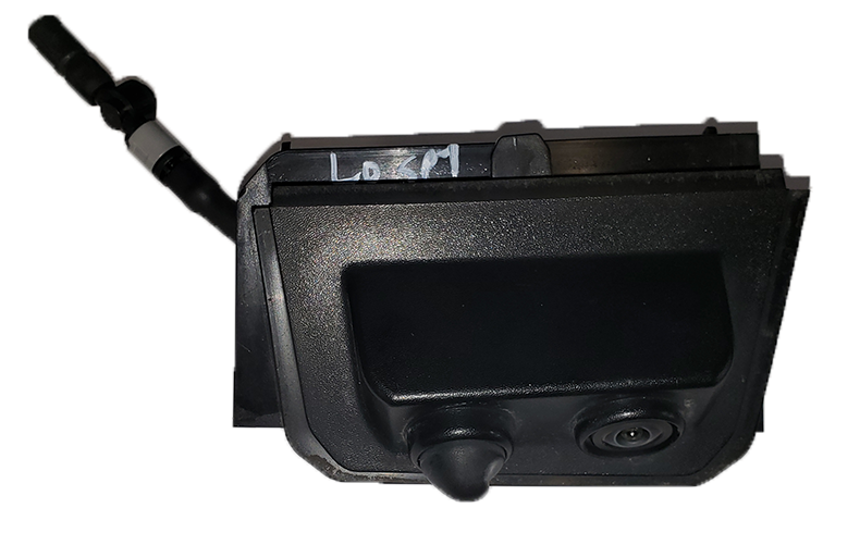 Range Rover Rear View Camera replacement part with wiring connector for rear visibility