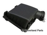 Discovery Parts Air Cleaner Box Lid replacement part in black plastic for vehicle engine air intake