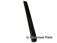 Discovery II Rear Pillar Moulding black replacement part for Discovery vehicle