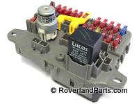 Discovery AMR1280 multifunction unit with fuses and relays for vehicle electrical systems