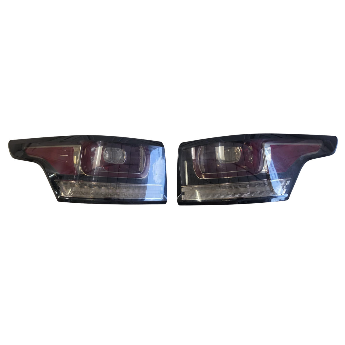 Roverland Parts Tail Lights for Enhanced Visibility and Safety on Your Vehicle