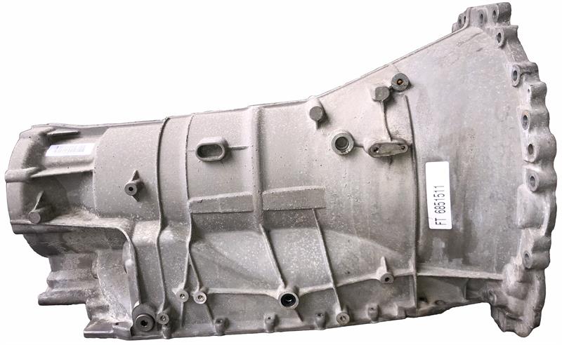 Land Rover Range Rover Parts Transmission Housing with durable metal construction for vehicle repair