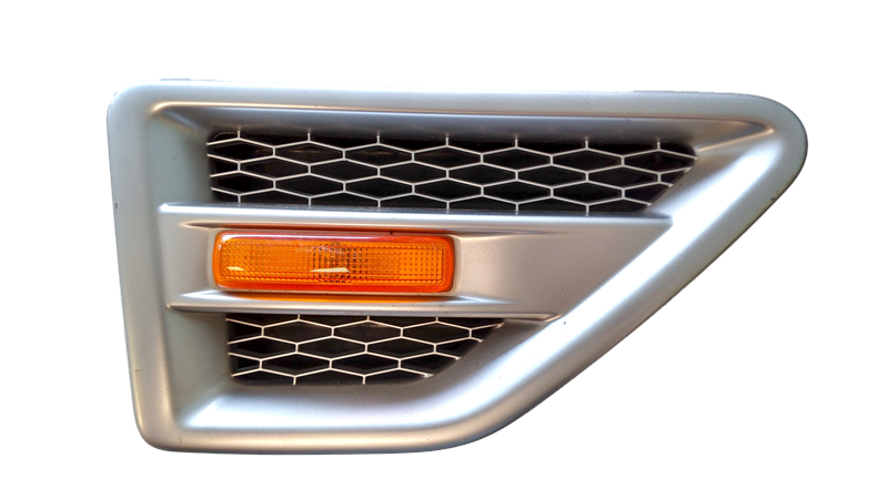 2008 Land Rover LR2 Right Vent Duct with Repeater Light LR001658 XGB000073