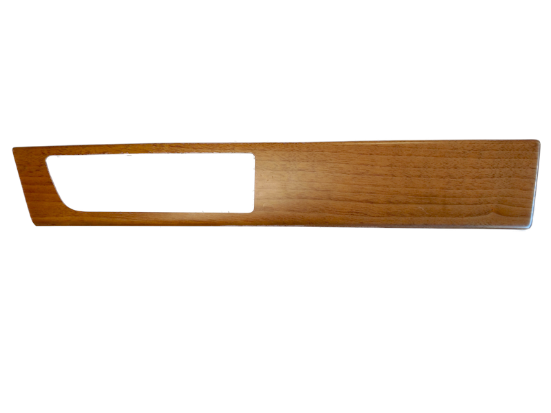 Wooden LR3 and LR4 parts panel with smooth grain and natural Door Finish